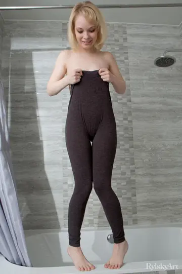 Thick Blonde Strips Out of Her Yoga Pants in the Bathroom