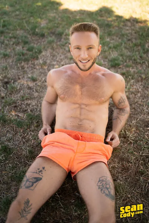 Two Men Strip Nude and Display Their Bodies – photo 3 of 17