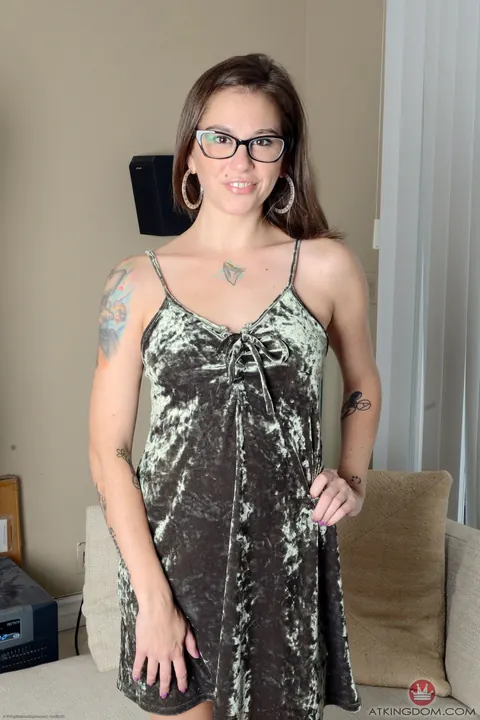 Kacie Castle: Petite Slim Brunette with a Tattoo Poses Nude – photo 1 of 21