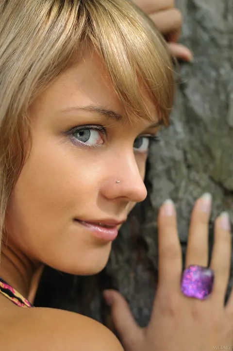 Woman with Small Tits Poses Naked in the Woods – photo 1 of 20