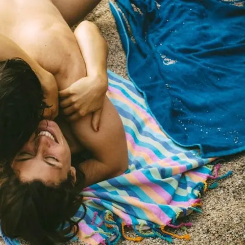 Julia Roca: European Brunette Undresses and Fucks on the Beach – photo 6 of 9