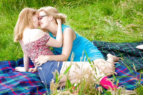 Busty Hairy Lesbians Lick Pussy and Finger Outdoors – photo 2 of 16