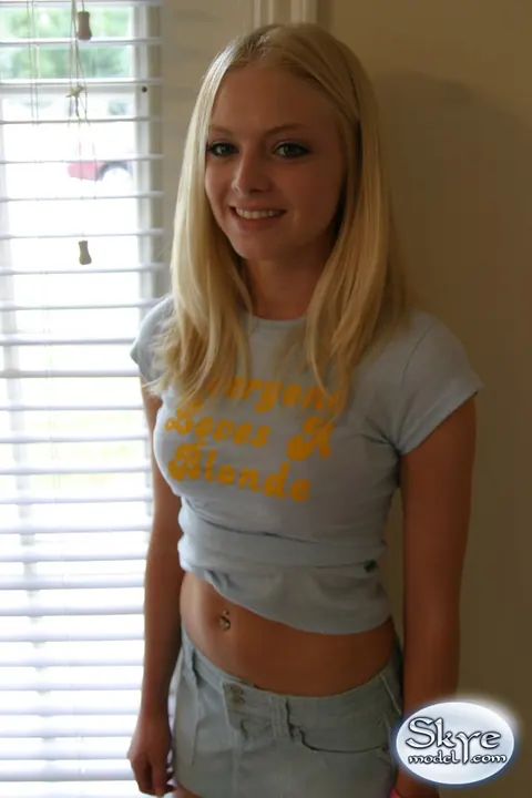 Skye Model: Blonde with Small Natural Tits and a Piercing Poses in a Skirt – photo 7 of 12