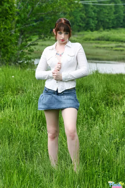 Busty Redhead Amateur Exposes Her Tits in a Forest – photo 7 of 12