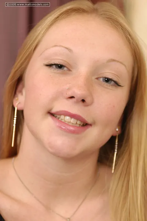 Blonde Strips Off Her Panties and Fingers Her Shaved Pussy – photo 1 of 16