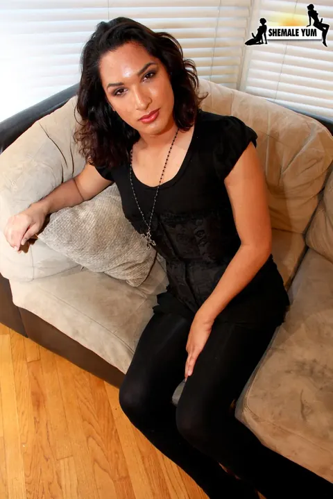 Trans Woman in Heels Bends and Spreads – photo 2 of 16