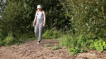 European BBW Spreads and Pisses Outdoors Near Bushes