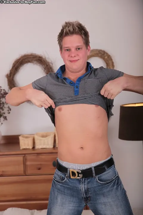 Man Strips and Jerks Off to Cumshot on the Sofa – photo 5 of 21