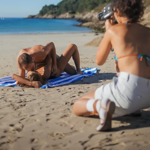 Thick Babe Takes Two Men Cowgirl Style on the Beach – photo 4 of 10