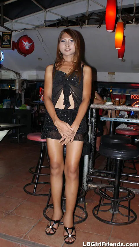 Thai Trans Woman Strips Out of Her Dress – photo 13 of 17