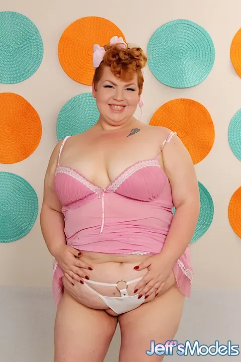Velma Voodoo: Busty BBW Redhead in Heels Spreads Her Pussy – photo 2 of 16