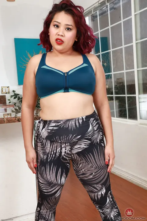 Latina BBW Undresses and Spreads Her Hairy Pussy and Ass – photo 3 of 21