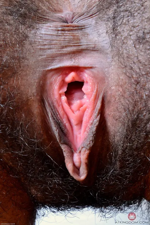 Olivia Green: Slim Ebony Brunette with Curly Hair Fingers Her Hairy Pussy – photo 20 of 20
