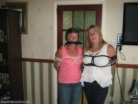 BBW in Lingerie Spreads While Bound – photo 10 of 16