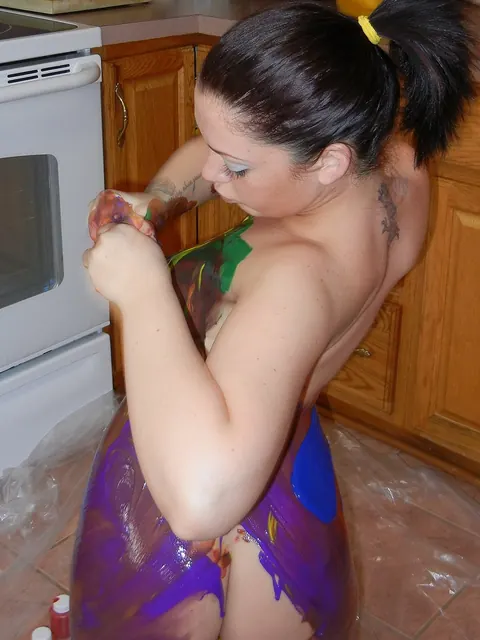 Melina Mason: Thick Brunette MILF Spreads in the Kitchen – photo 6 of 21