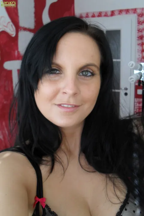 Tara Tattoo: Skinny Czech Brunette Shows Her Tits in the Mirror – photo 5 of 21