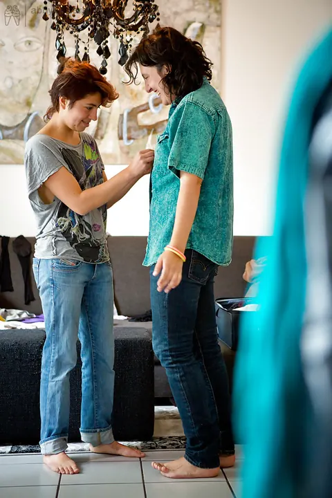 Sabrina Moor: Two Hairy Redheads Kiss While Dressing in Lingerie and Jeans – photo 15 of 16