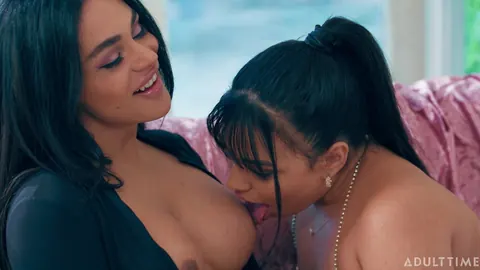 Brunette Trans Woman Fucks a Man and Kisses Him Deeply – photo 7 of 20