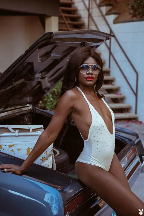 Victoria Antoinette: Slim Ebony Brunette in Glasses Strips Out of Her Bikini Outdoors – photo 2 of 21