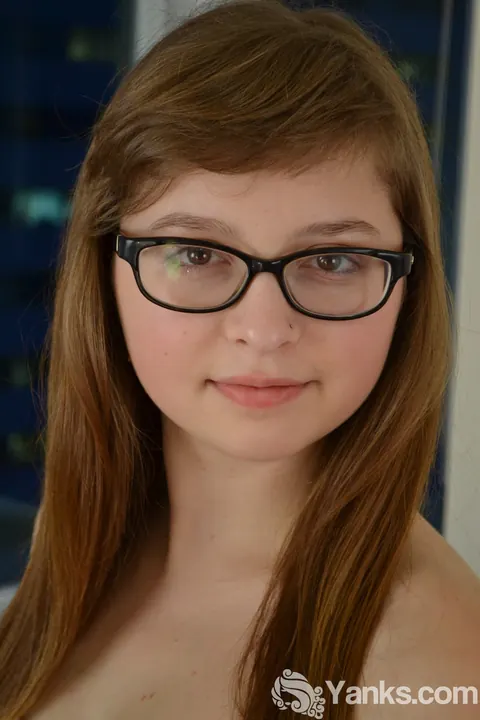 Lilah Demaray: Brunette in Glasses Fingers Her Shaved Pussy – photo 1 of 15
