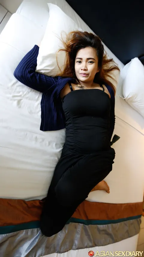 Petite Asian MILF with Big Tits Spreads Her Hairy Pussy – photo 4 of 20
