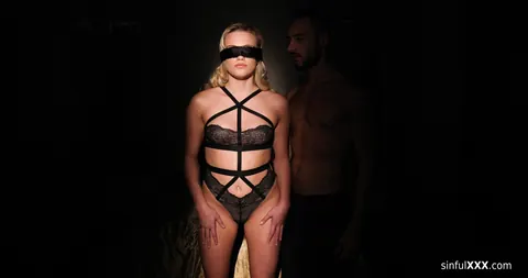 Chloe Rose: Blonde with Small Natural Tits and Tattoo Takes Two Men in a Threesome – photo 8 of 21