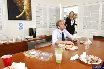 Brandi Love – Blonde MILF with Enhanced Tits Gets Fucked Doggy and Anal in the Office