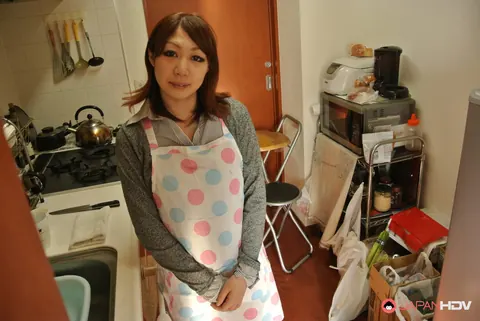 Japanese Brunette Strips Out of Her Apron in the Kitchen – photo 9 of 15