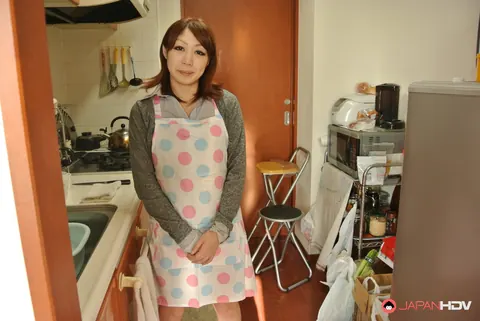 Japanese Brunette Strips Out of Her Apron in the Kitchen – photo 14 of 15
