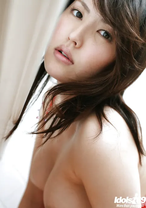 Takako Kitahara: Thick Japanese Brunette Undresses to Show Her Hairy Pussy – photo 2 of 13