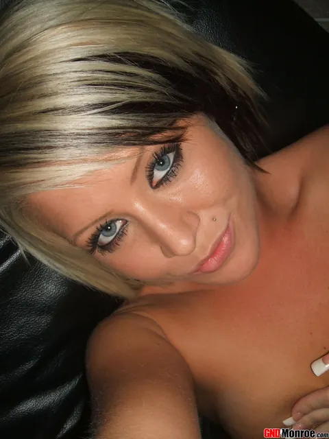Blonde with Short Hair Shows Her Pierced Shaved Pussy – photo 4 of 12