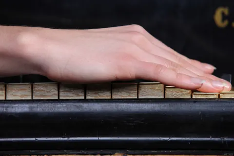 Tall Blonde PAWG with Big Ass Poses Over a Piano – photo 11 of 21