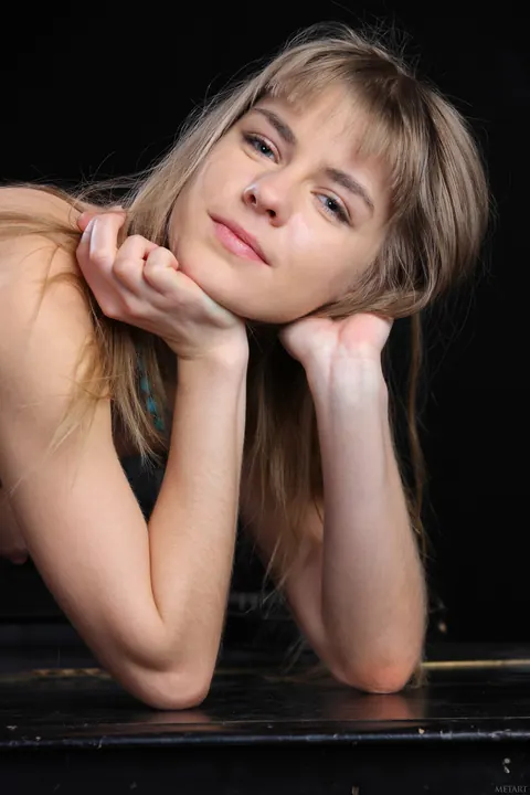 Tall Blonde PAWG with Big Ass Poses Over a Piano – photo 16 of 21