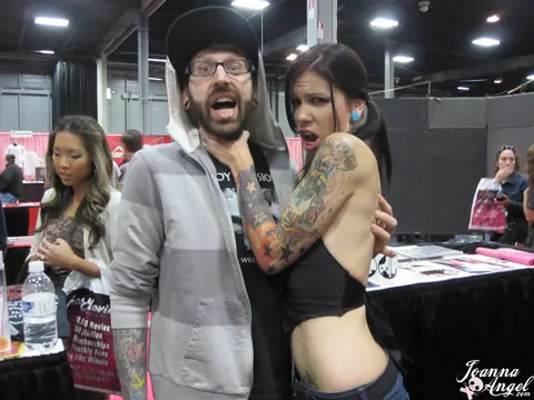 Joanna Angel: Tattooed MILFs in Boots and Glasses Kiss and Fool Around – photo 15 of 15