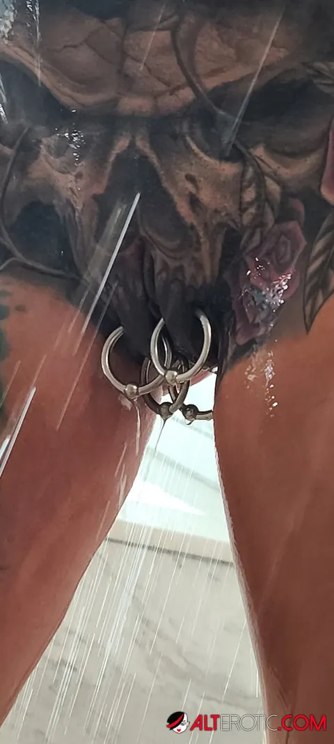 Marie Bossette: Tattooed MILF Shows Her Pierced Pussy in the Shower – photo 5 of 16