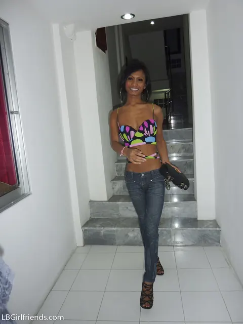 Slim Ebony Trans Woman Poses Nude in the Bathroom – photo 6 of 17