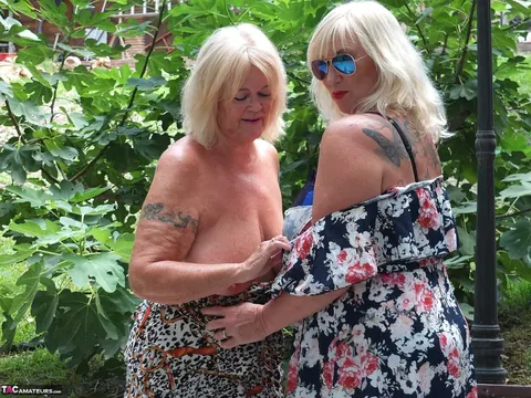 Mature Curvy Blonde Fingers and Licks Her Lover on the Patio – photo 9 of 16