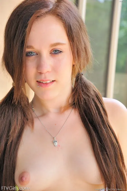 Trinity Rae: Brunette with Natural Tits Fucks and Fingers Her Pussy – photo 21 of 21
