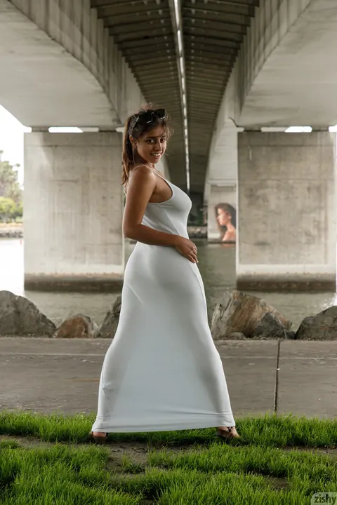Ella Knox: Curvy Latina Flaunts Her Big Tits in a Tight Dress Outdoors – photo 1 of 12