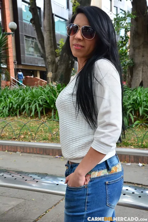 Otalia Barrios: Thick Latina MILF Oils Up and Fucks Outdoors in Glasses – photo 9 of 17