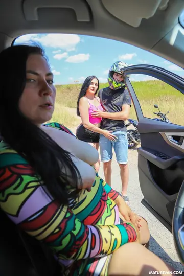 Ellen Saint – Curvy Brunette MILF Undresses Outdoors for a Blowjob and Group Sex