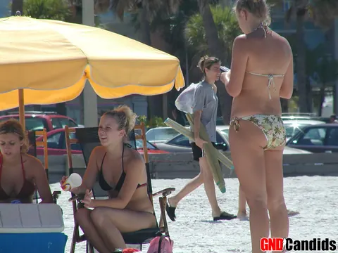 PAWG Blondes in Bikinis Strip Nude on the Beach – photo 3 of 12