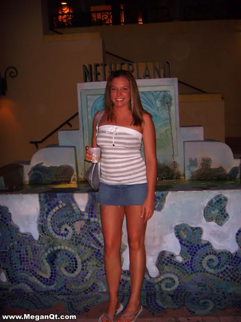 Meganqt: Brunette Strips Out of Her Jeans and Shorts in Heels – photo 7 of 12