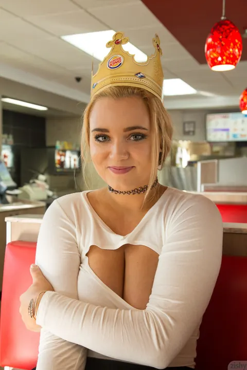 Gwen Stanberg: Blonde in Pantyhose Shows Off Her Big Tits at Burger King – photo 6 of 11