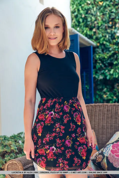 Lucretia K: PAWG Strips Out of Her Panties and Spreads on the Patio – photo 1 of 18
