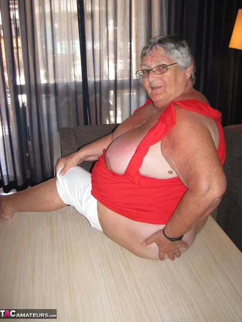 Busty Brunette in Glasses Oils Her Tits and Spreads – photo 3 of 20