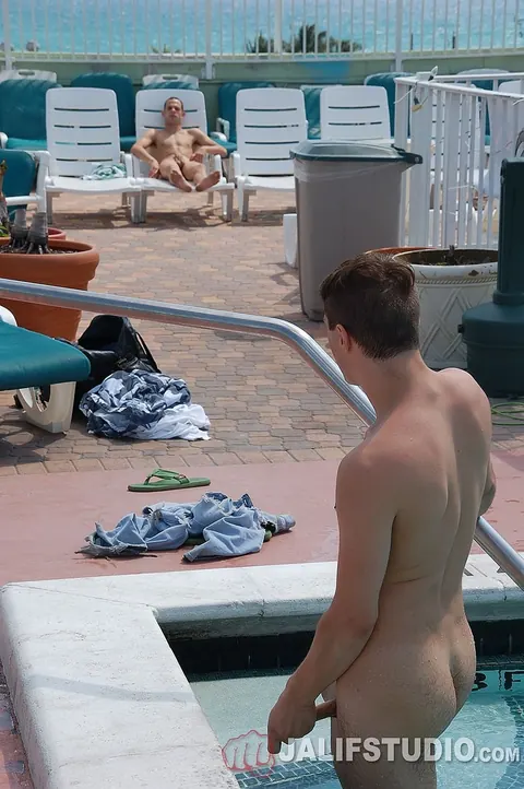 Lean Guy Sucks Partner and Gets Fucked Poolside – photo 2 of 21