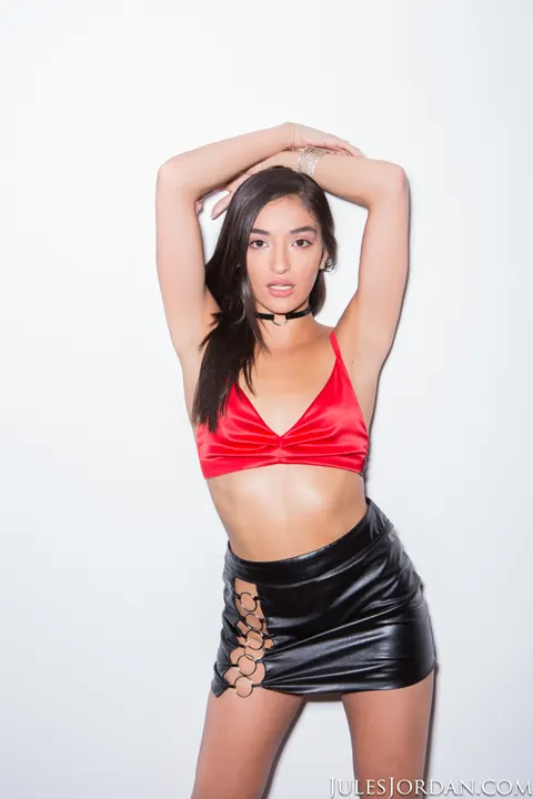 Emily Willis: Latina in a Skirt and Heels Has Interracial Threesome – photo 1 of 15