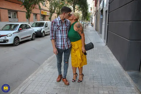 Alexa Blun: Busty Latina MILF in Heels Kisses a Guy Outdoors – photo 16 of 20
