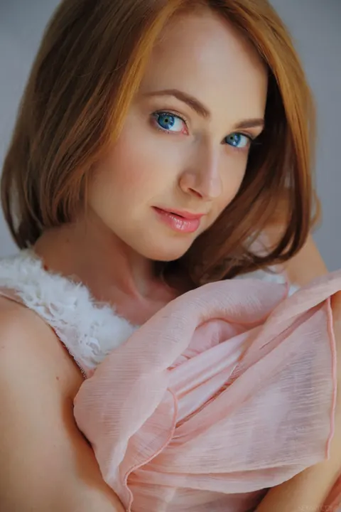 Lenai: Petite European Redhead Fingers Her Pussy and Spreads Wide – photo 3 of 21